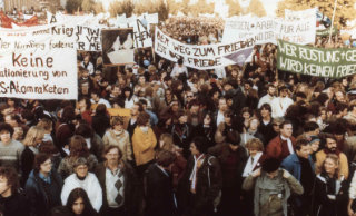 Westdeutsche Friedensbewegung Anfang 1980er Jahre | Quelle: ABL